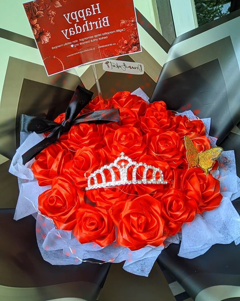 bouquet Mawar Satin yg lagi hype ni bestiee