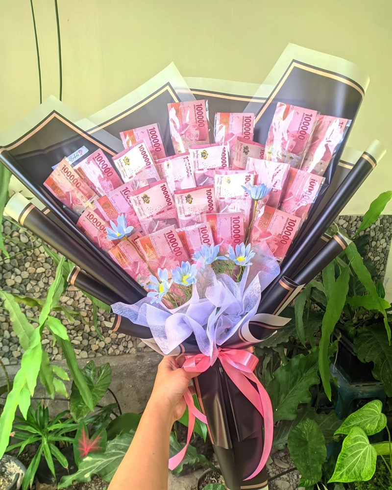 Musimnya money buket nii, yuk yang lain jgn ketinggalan dong wkwk