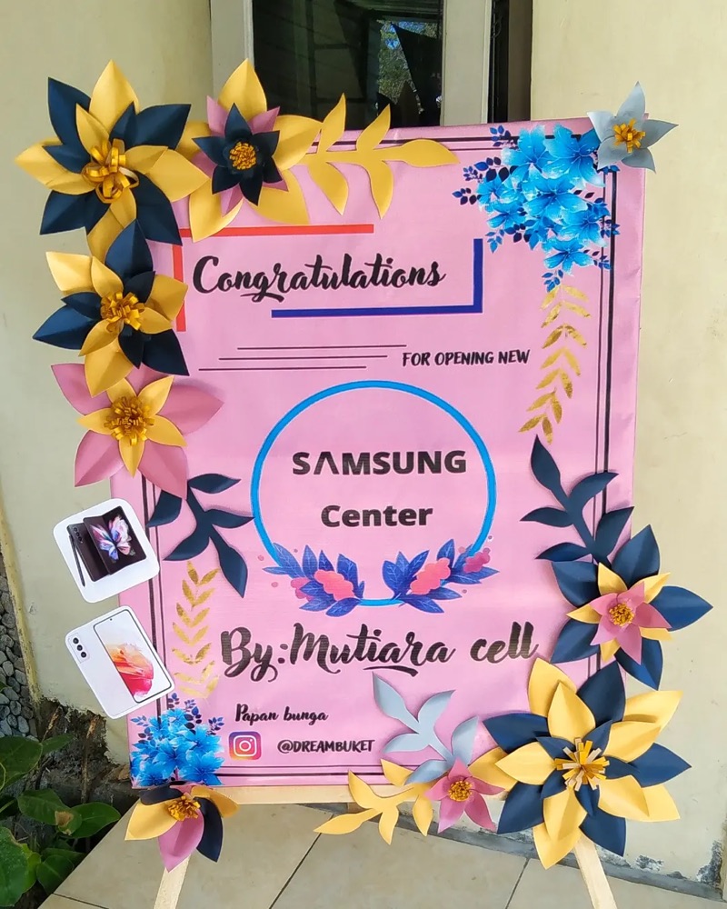 NEW NEW NEW sekarang kita punya Papan Bunga yang lagi kekinian banget ni guys heheh Yuk yu…