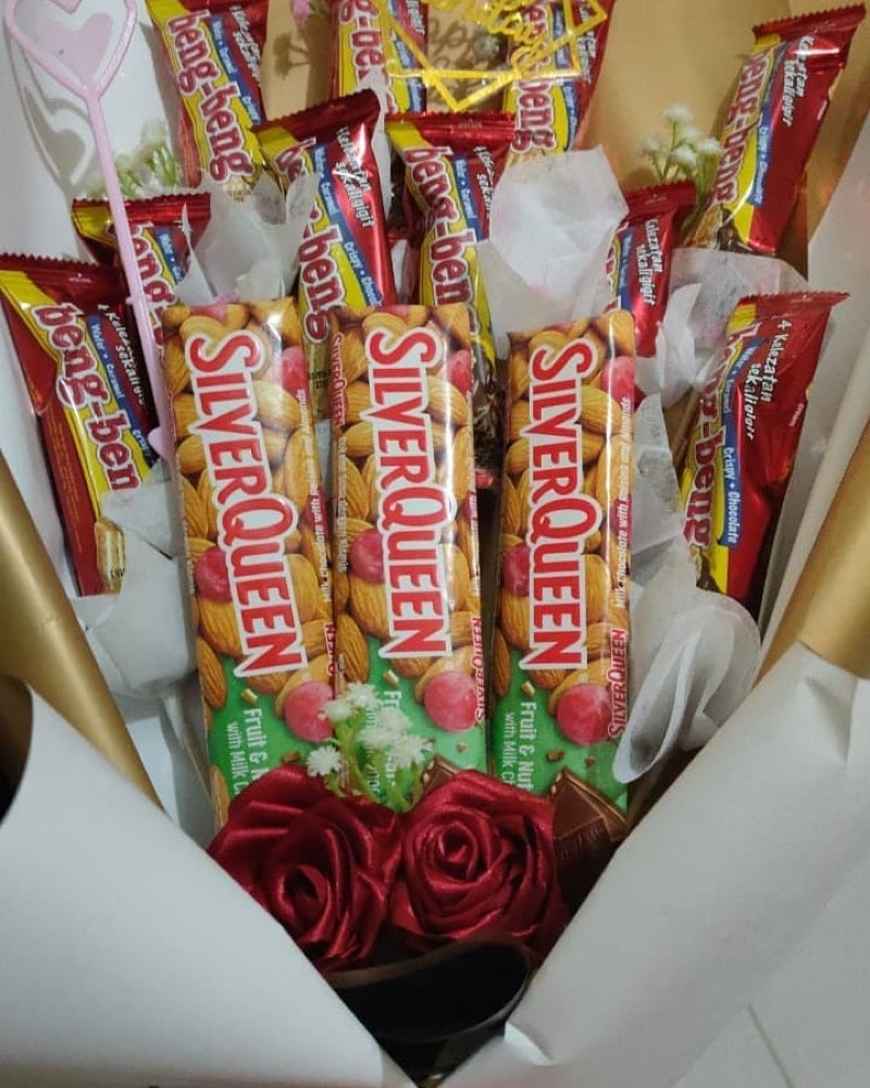 Buket snack medium Isi snack terserah seikhlasnya mau ksih kado budget brapa wkwkwk Yuk dm…